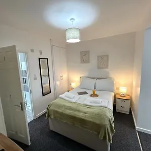 Newmarket Road And Suites By Tas Guest house Cambridge (Cambridgeshire)