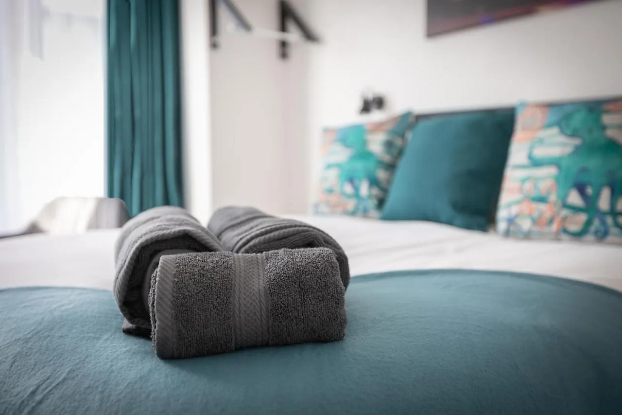 Hotel Charles Alexander Short Stay - Thewestern Blackpool