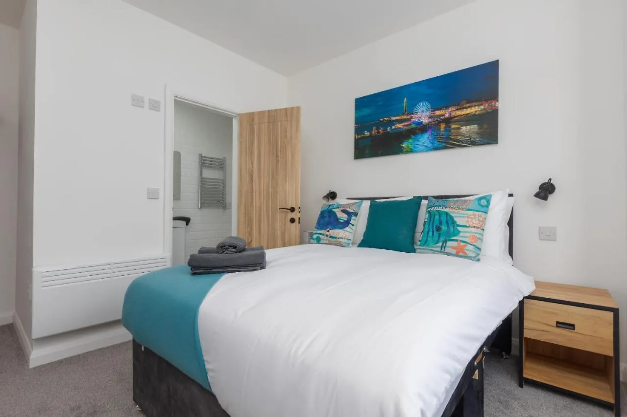 Hotel Charles Alexander Short Stay - Thewestern Blackpool United Kingdom