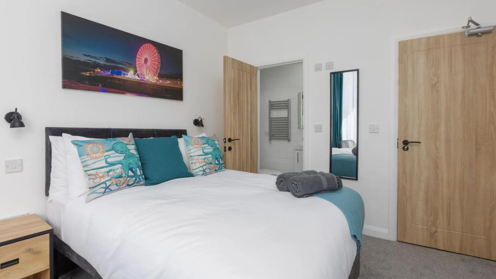 Hotel Charles Alexander Short Stay - Thewestern Blackpool
